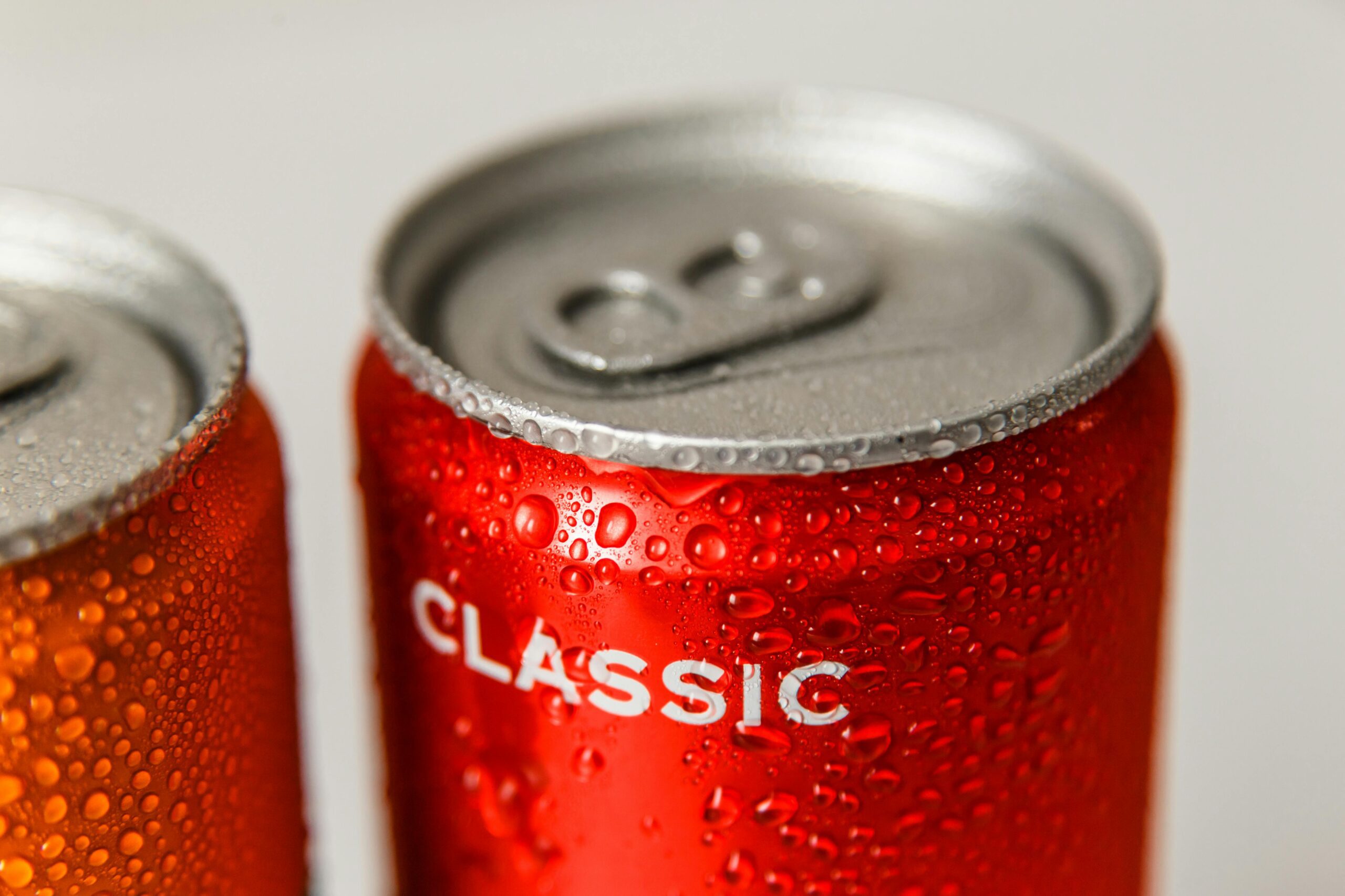 Recycled aluminium cans as a potential reductant source